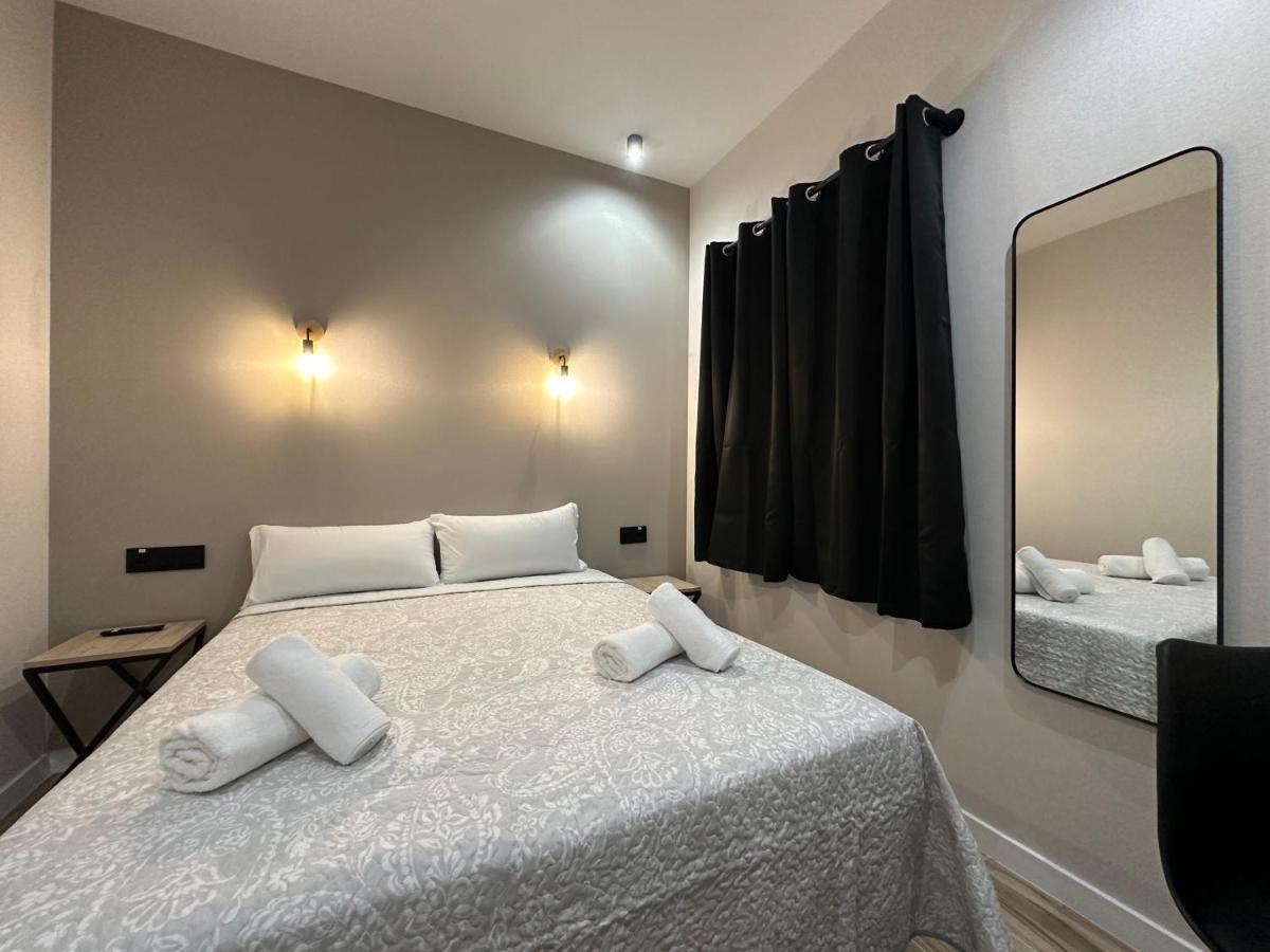 מדריד Cc Opera Suites מראה חיצוני תמונה