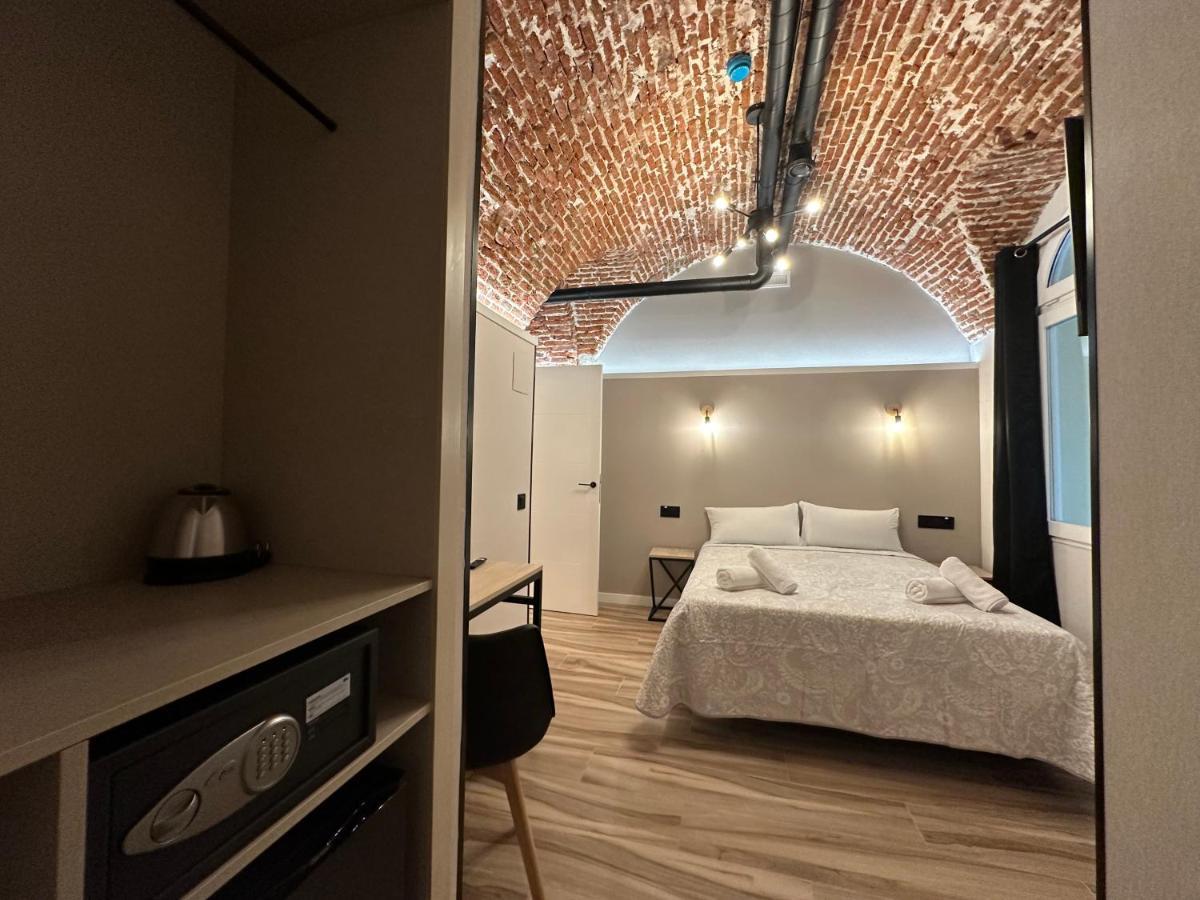 מדריד Cc Opera Suites מראה חיצוני תמונה