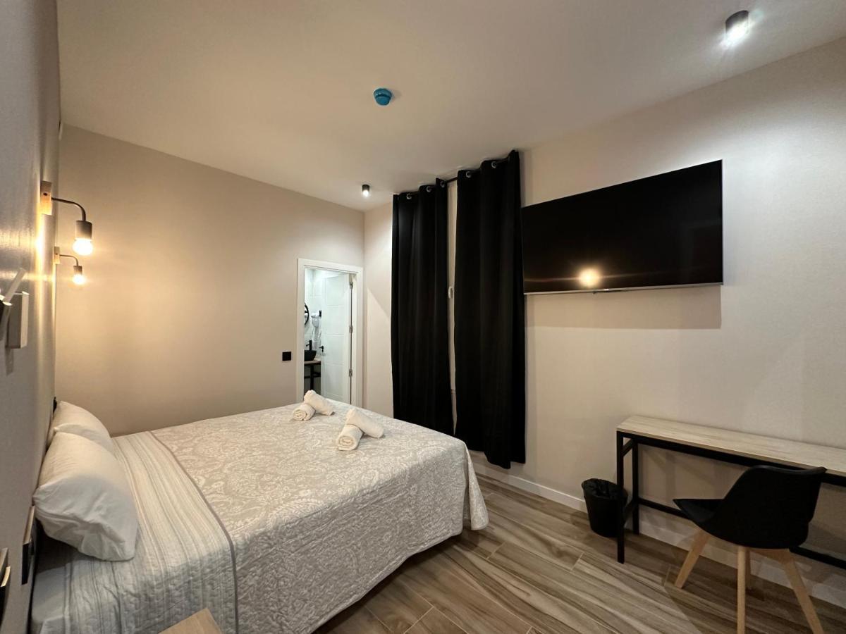 מדריד Cc Opera Suites מראה חיצוני תמונה