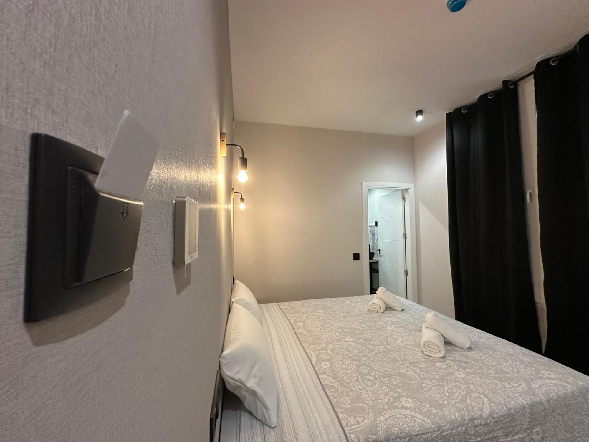מדריד Cc Opera Suites מראה חיצוני תמונה