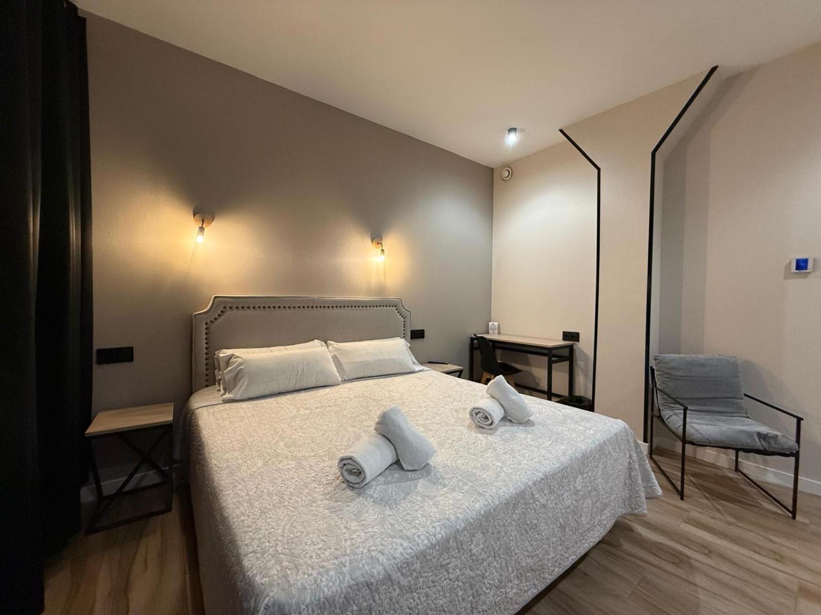מדריד Cc Opera Suites מראה חיצוני תמונה